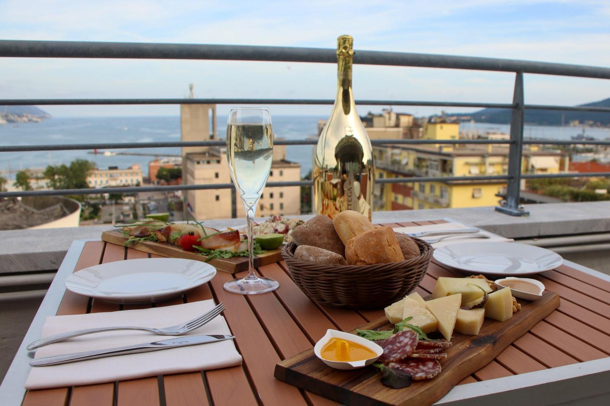 Allegroitalia La Spezia 5 Terre ภายนอก รูปภาพ